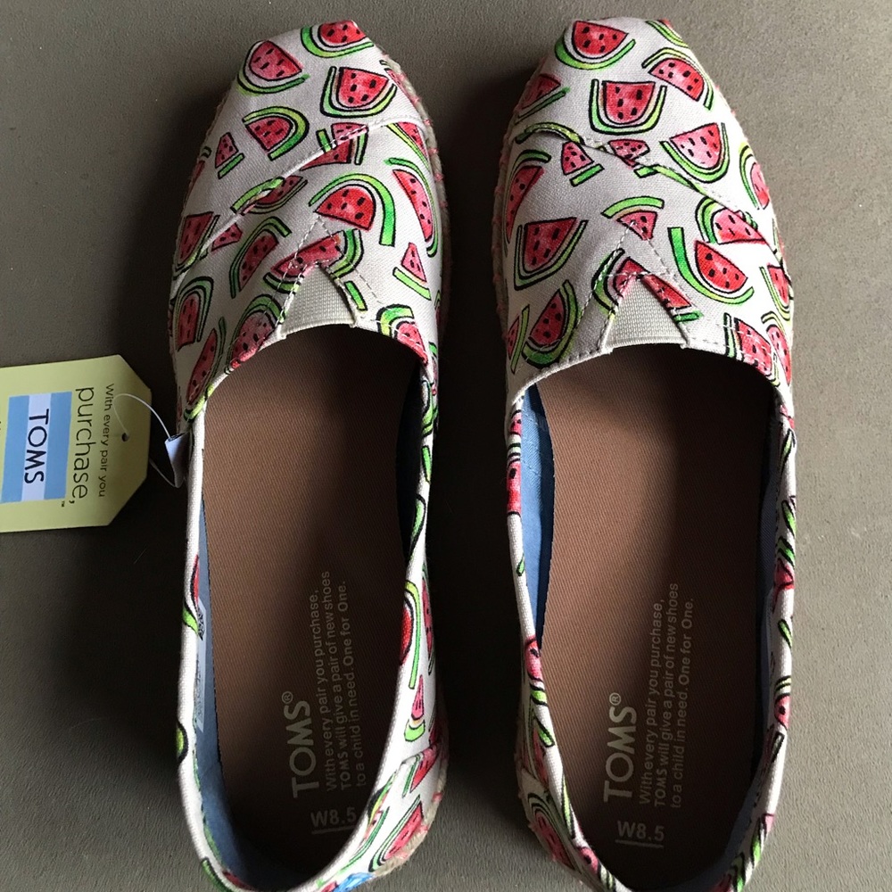 TOMS Shoes